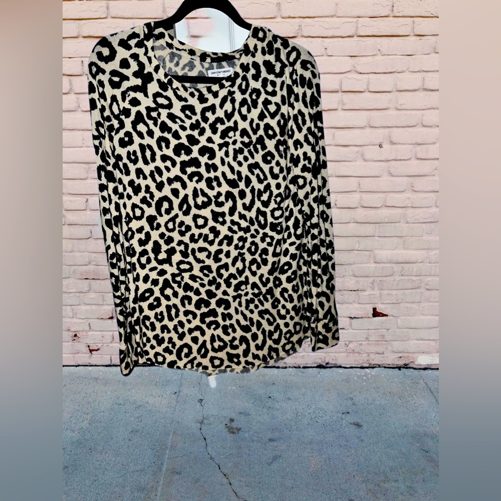 WOMAN’s leopard print sweater large